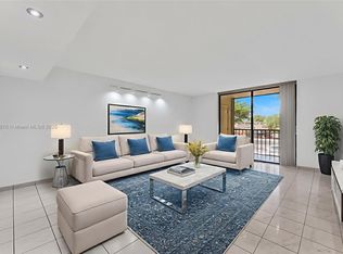 8420 SW 133rd Avenue Rd APT 221, Miami, FL 33183