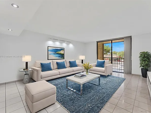 8420 SW 133rd Avenue Rd APT 221, Miami, FL 33183