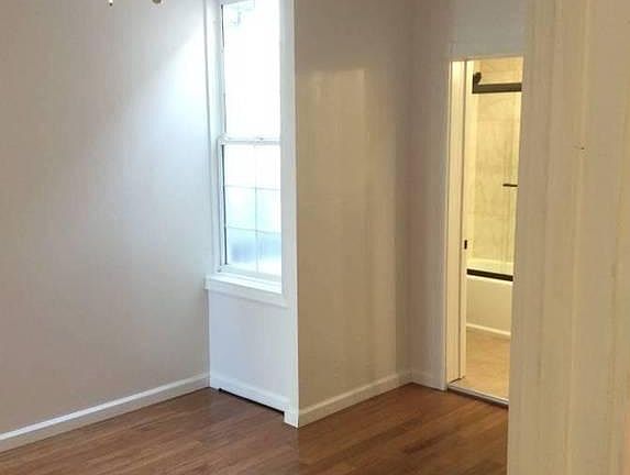 4th image of 3929 18th St #1