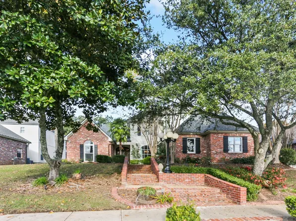 18229 Green Lakes Ct, Baton Rouge, LA 70810