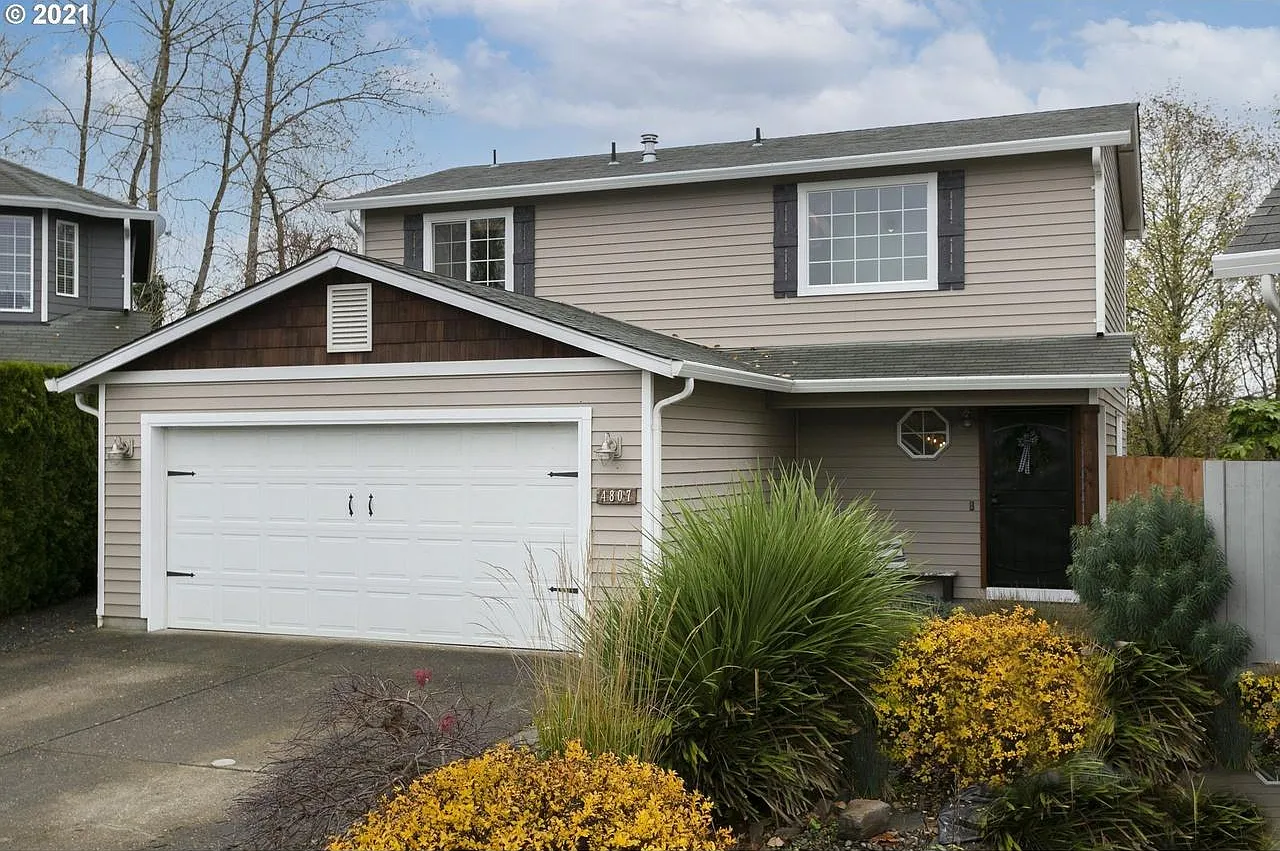 3 bed, 2.5 bath, 1200 sqft, $2,950 — Photo 1
