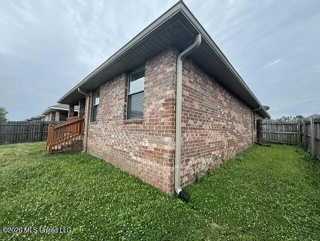 17380 Palm Ridge Dr — Photo 3