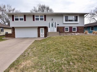 717 Hanson Ct, Onalaska, WI 54650