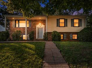 428 Missimer Ln, Vinton, VA 24179