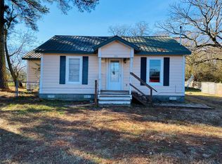108 Olive St, Mount Vernon, TX 75457