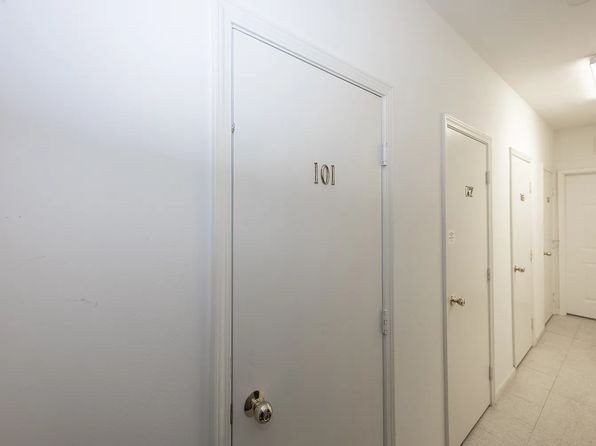 8418 Glenwillow Ln Unit 101