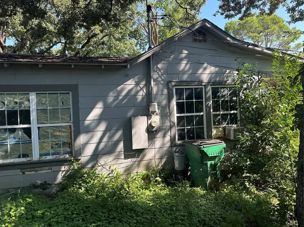 2708 Meaders Ave, Fort Worth, TX 76112