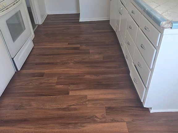 3rd image of 2618 Nelson St APT B