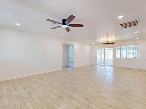 5th image of 8267 E Cooper Pl