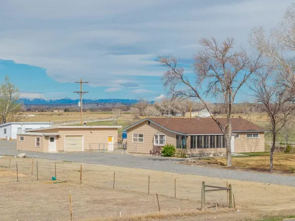 700 Big Horn Ave, Garland, WY 82435