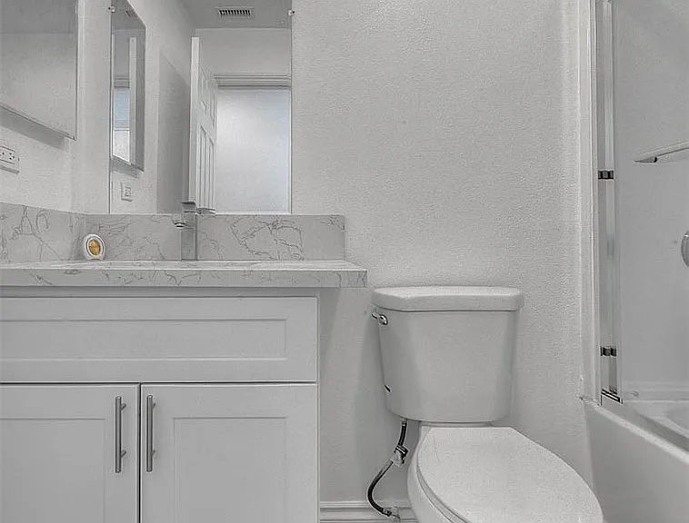 2682 Vista Laguna Ter — Photo 13