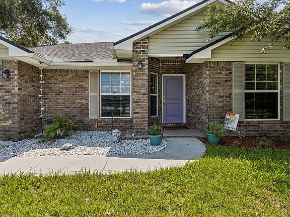 2nd image of 87096 Farnsworth Ln