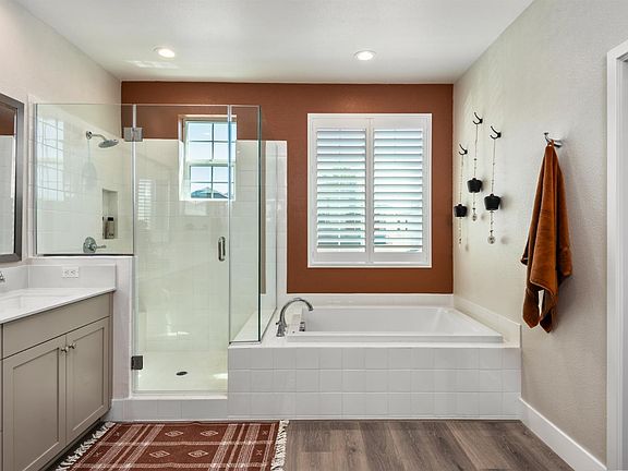 5th image of 2527 Courtney Avenue