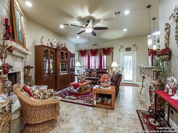 3rd image of 113 Legacy Trail Dr