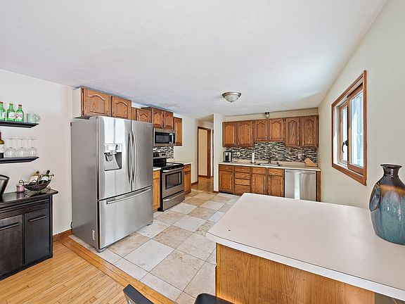 5th image of 2072 State Rd