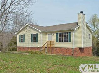 2661 Dotsonville Rd, Clarksville, TN 37042