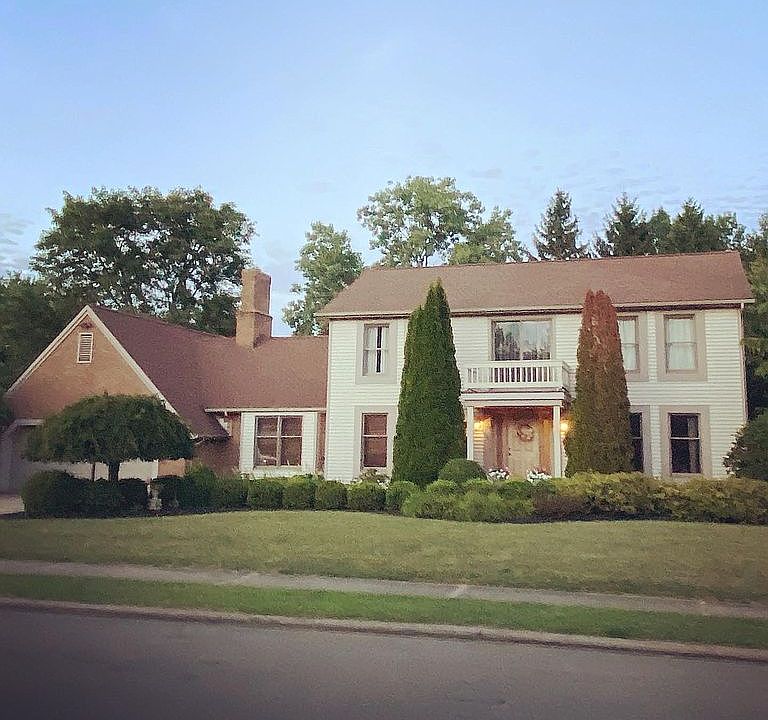 1st image of 1300 Cedar Lawn Ct