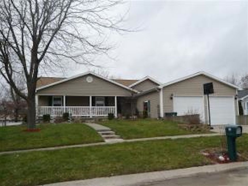 1st image of 926 Lynwood Dr