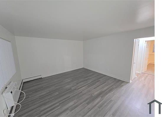 2nd image of 6090 Wadsworth Blvd #14