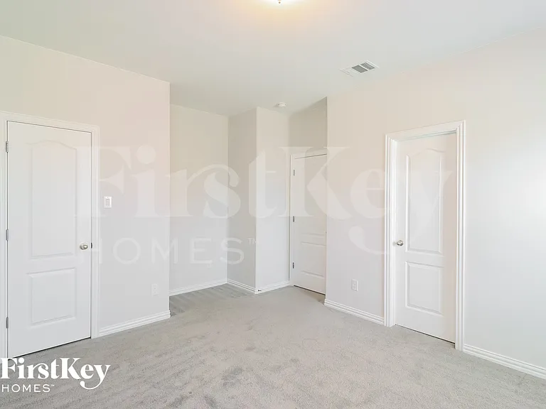 548 Pheasant Hill Ln — Photo 10