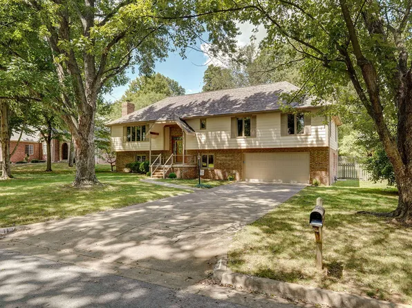 4129 E Linwood Street, Springfield, MO 65809