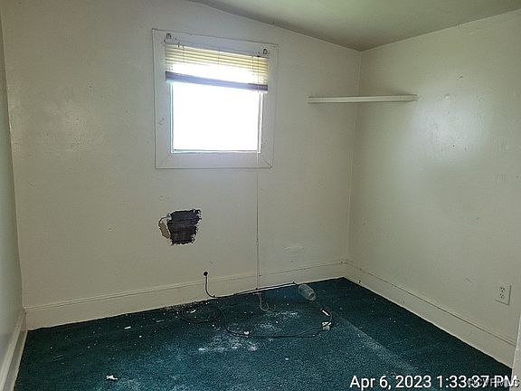 5th image of 436 Virginia St