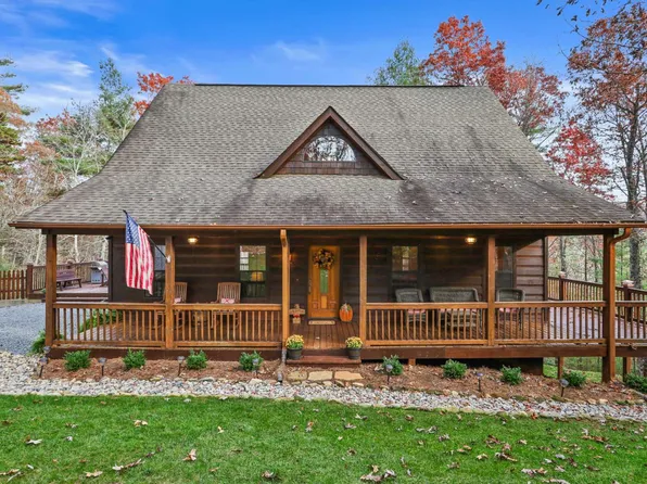 138 Valley View Ln, Suches, GA 30572