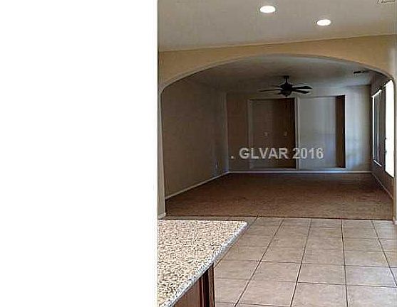 3rd image of 11748 Del Sur Ave
