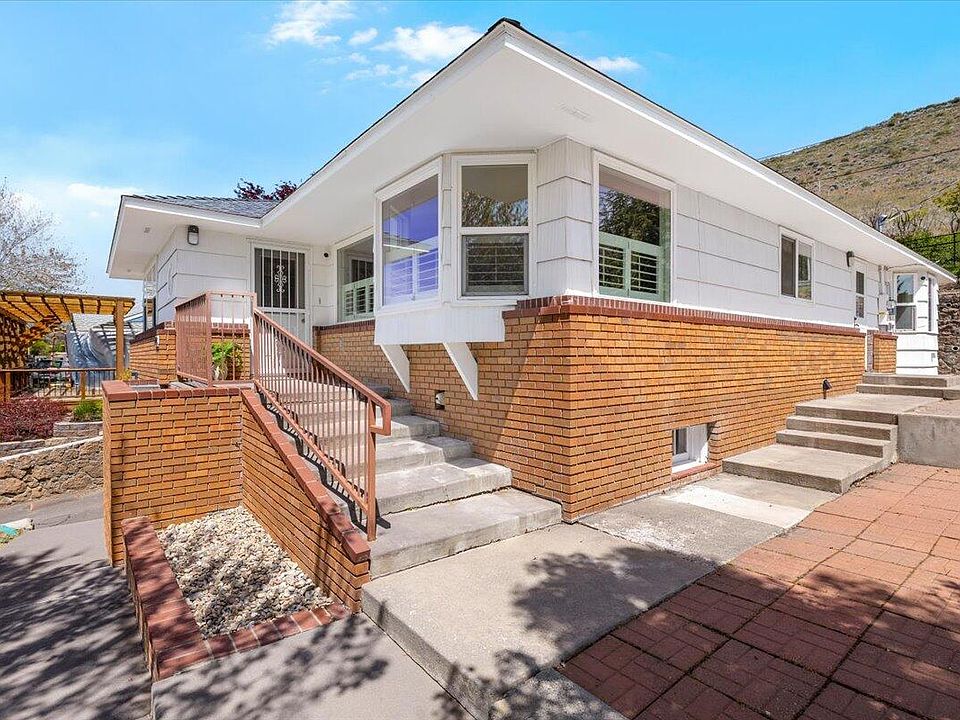 1st image of 1103 Newcastle Ave