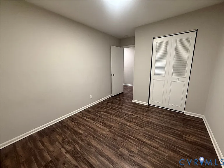 7946 Provincetown Dr — Photo 8