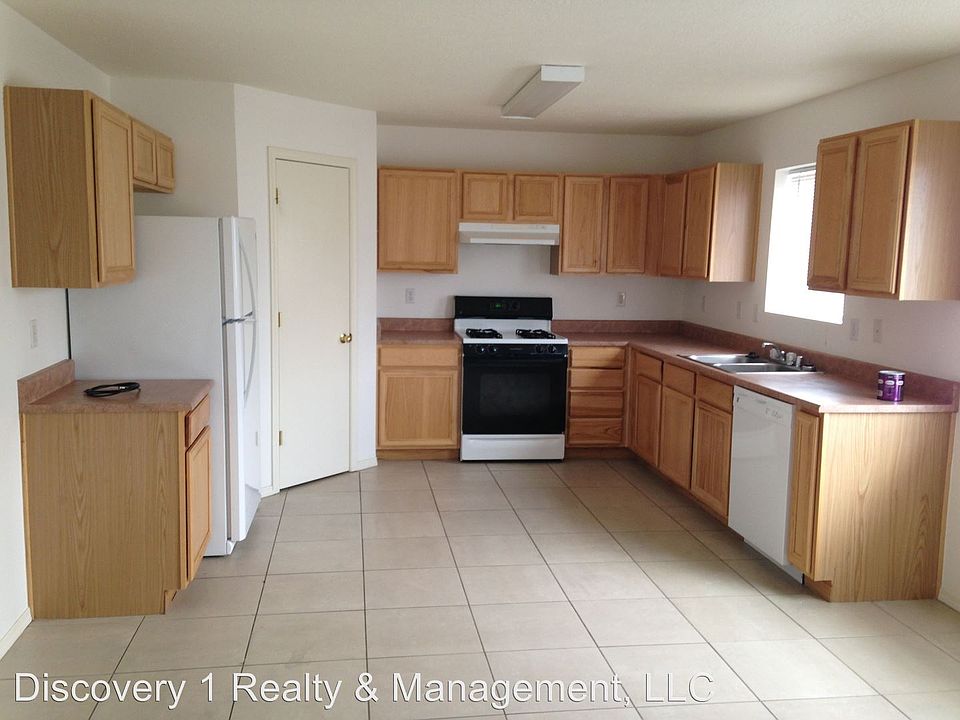 2nd image of 5808 Burgos Ave NW
