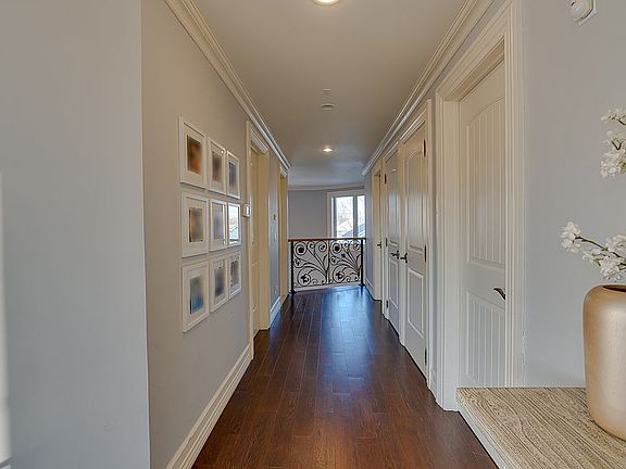 5th image of 324 Beach 149 St #149