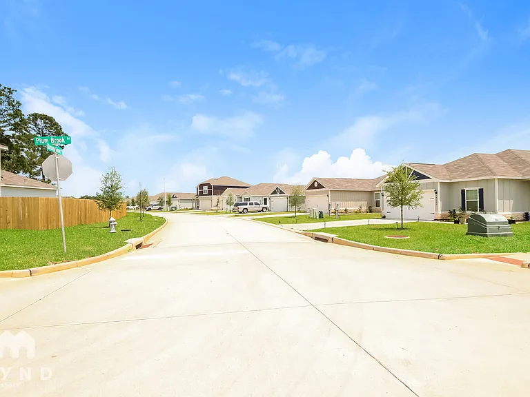 15526 Caramel Springs Dr — Photo 12
