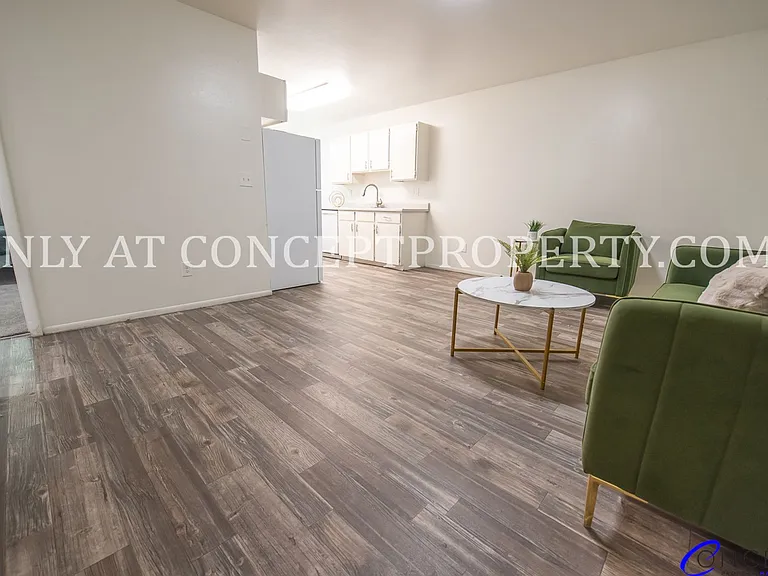 Aspen Pines — Photo 137