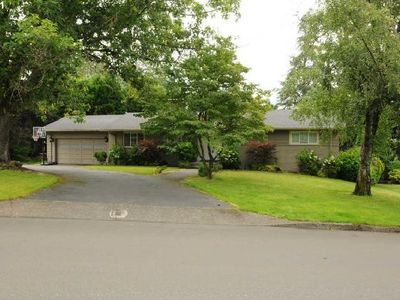 4820 SW Windsor Ct, Portland, OR, 97221