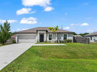 3758 SW Darwin Blvd, Port Saint Lucie, FL 34983
