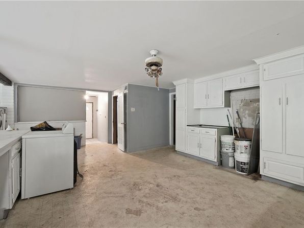 warwick-rhode-island-66003607 picture