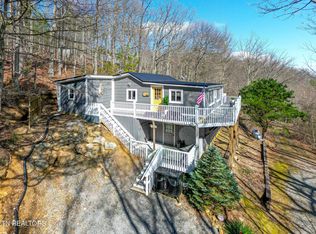 2592 Bluff Mountain Rd, Sevierville, TN 37876