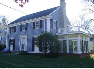 43 Santa Fe Ave, Hamden, CT 06517