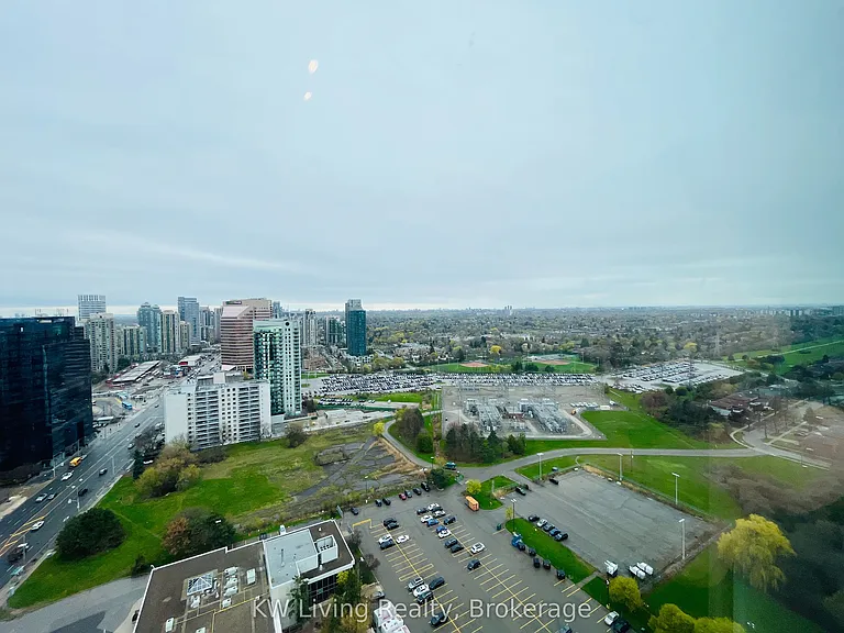 5858 Yonge St #2815 — Photo 5