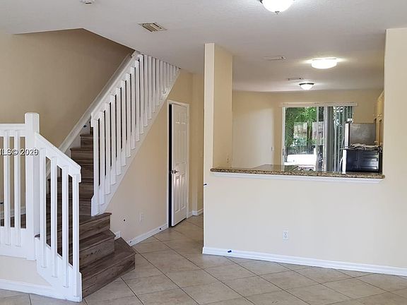5th image of 3525 Sonoma Dr