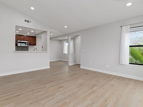 4th image of 9302 Twin Trails Dr Unit 203