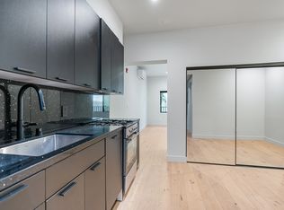 12320 Montana Ave #108, Los Angeles, CA 90049