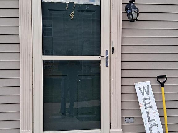 3rd image of 17 Cranberry Rdg #4