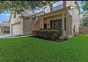 2520 Saint James Pl — Photo 1