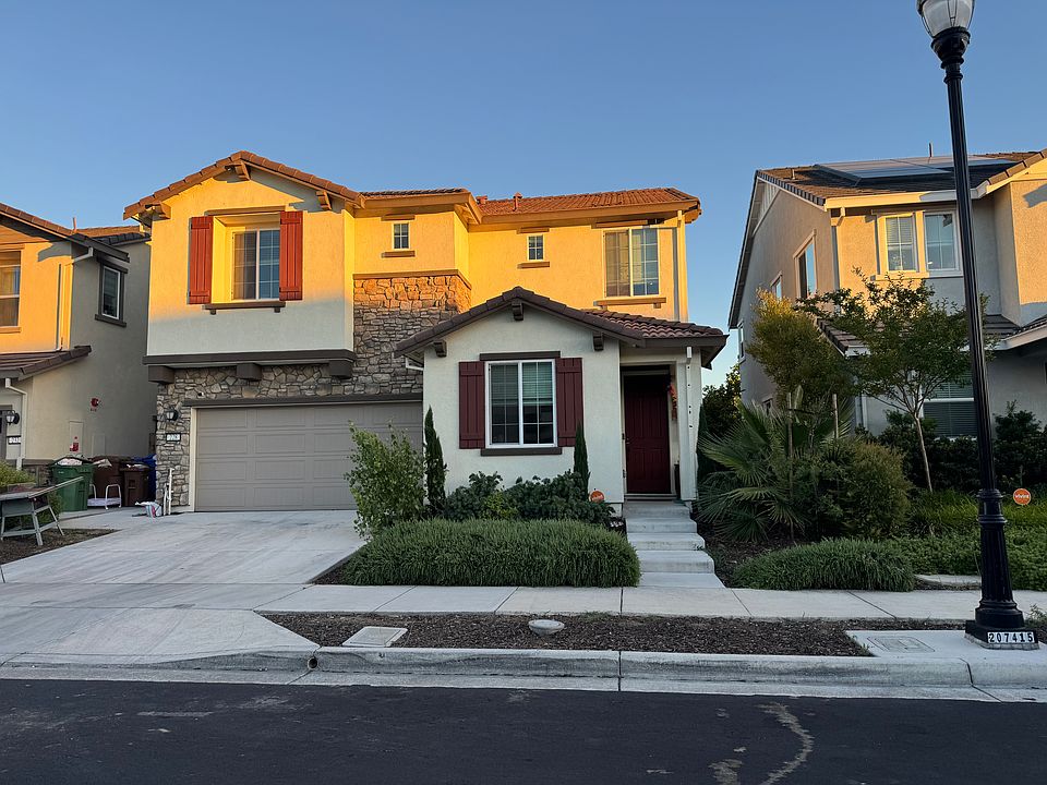 1st image of 228 Wooley Creek Way