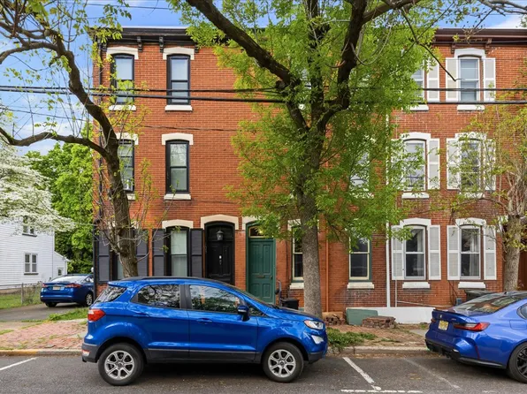 103 W Union St #1, Burlington, NJ 08016