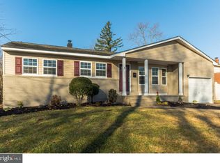 8 Coach Ln, Cherry Hill, NJ 08002