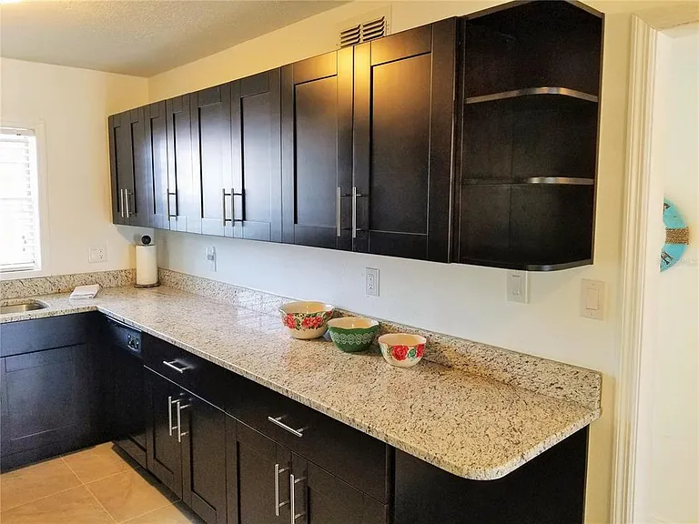 169 Pompano Dr SE — Photo 12