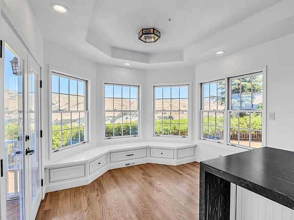 2nd image of 3561 Vista Norte Ct